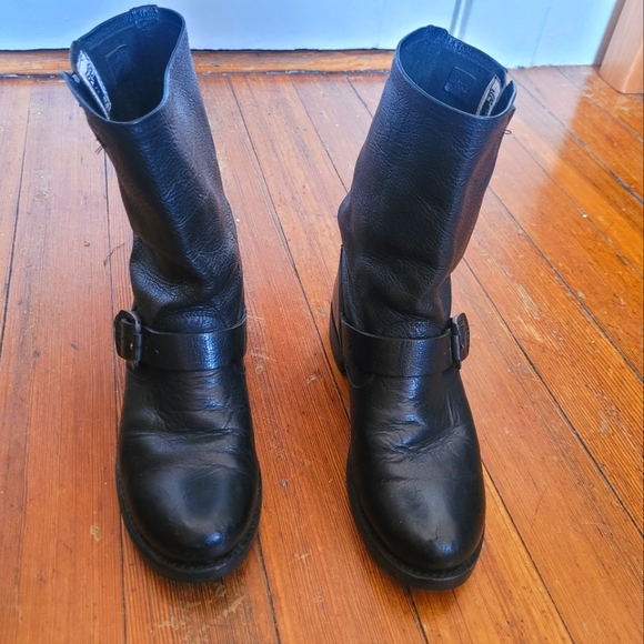 Frye Veronica Boots, size 6.5, black - Picture 2 of 5
